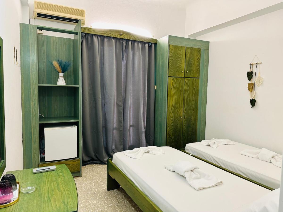Ancora Hotel Poros Town Exterior foto